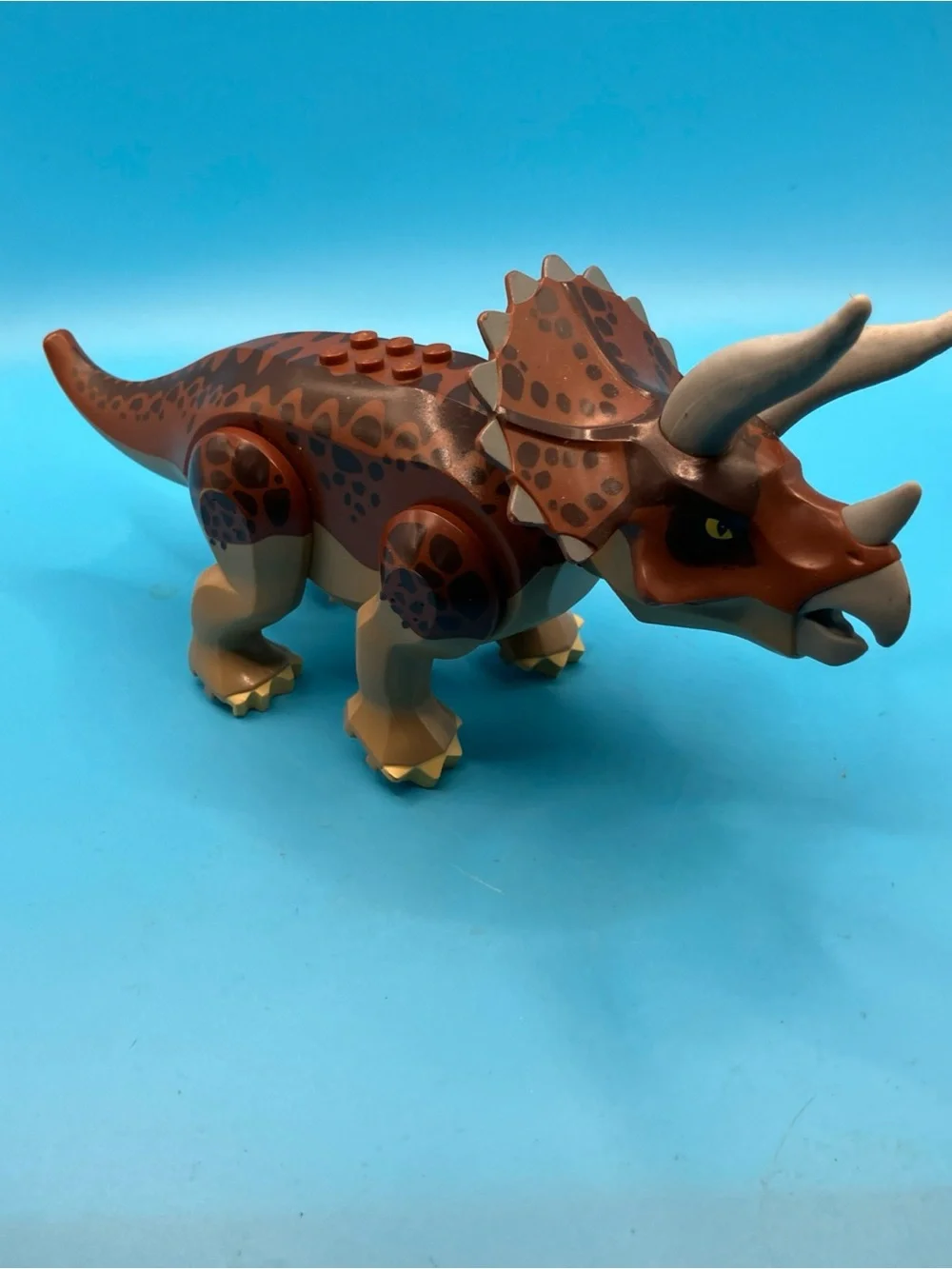 LEGO DINO 2012 Triceratops Trapper Dinosaur Figure 5885
